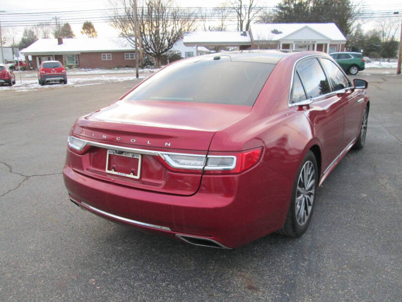 2017 Lincoln Continental Select
