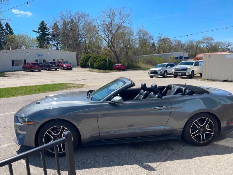 2023 Ford Mustang EcoBoost