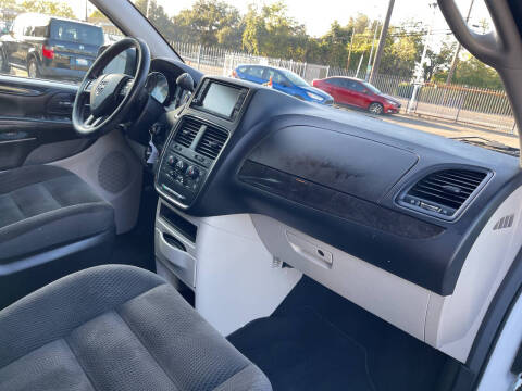 2018 Dodge Grand Caravan SE