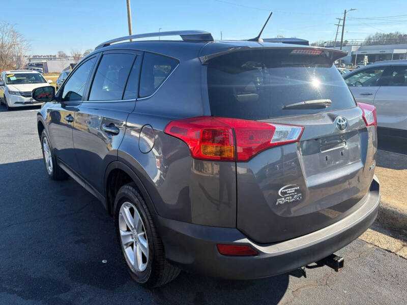 2013 Toyota RAV4 XLE