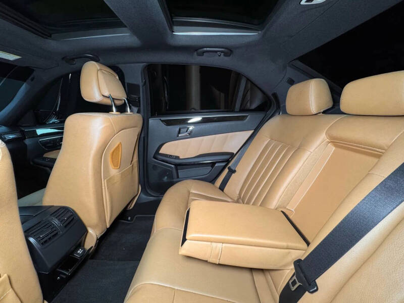 2010 Mercedes-Benz E-Class