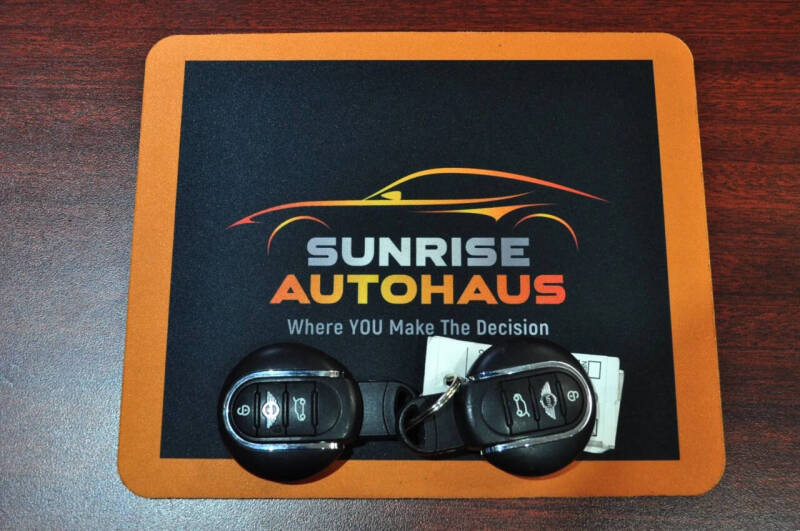 2016 MINI Hardtop 4 Door Cooper