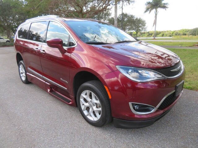 2020 Chrysler Pacifica Touring L Plus