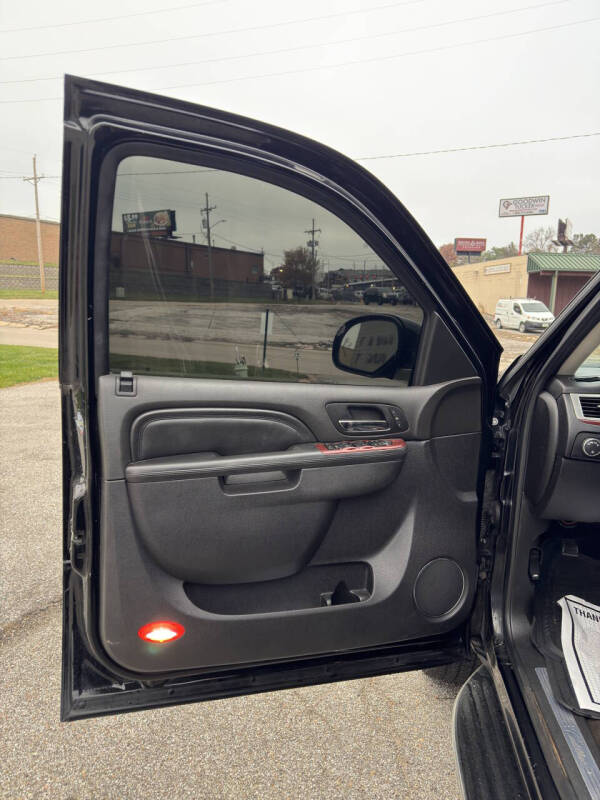 2014 Cadillac Escalade ESV Luxury