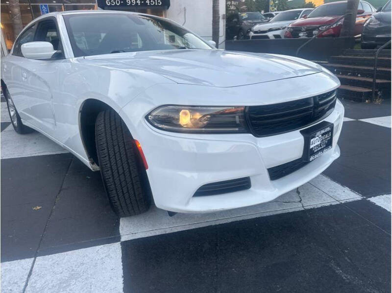 2022 Dodge Charger SXT's photo