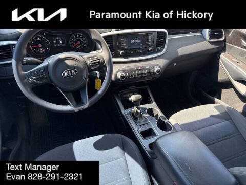 2017 Kia Sorento LX