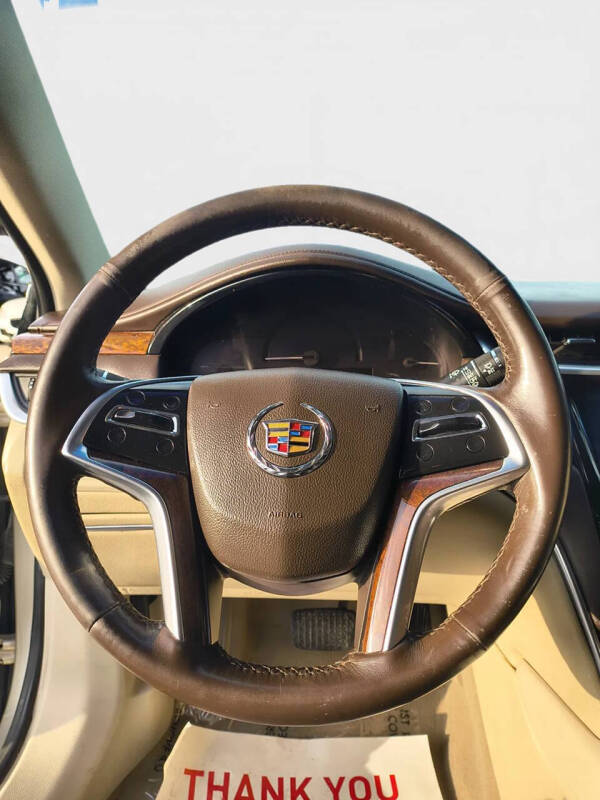 2014 Cadillac XTS Luxury Collection