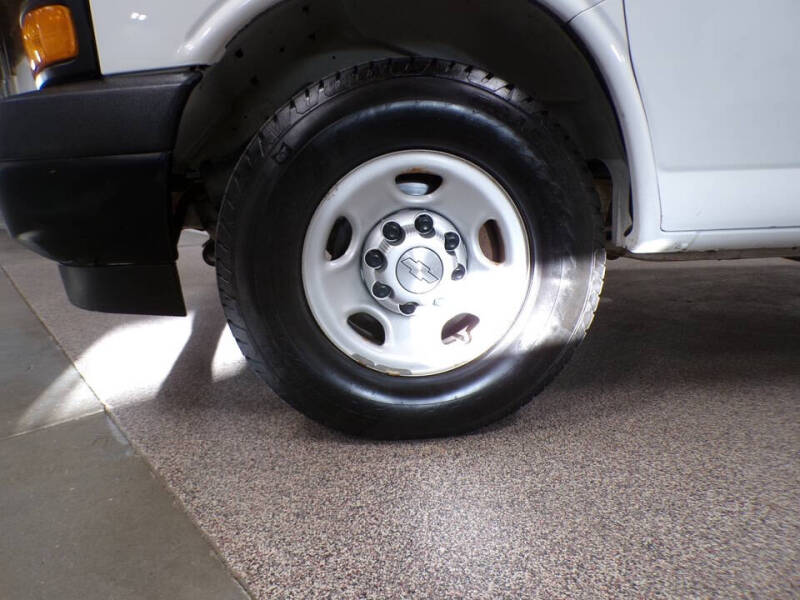 2017 Chevrolet Express 2500