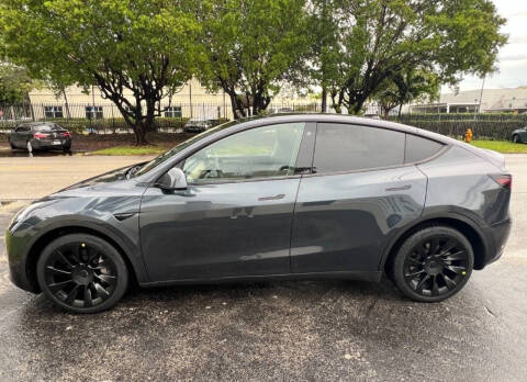 2023 Tesla Model Y Long Range