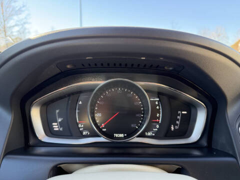 2015 Volvo XC60 T5 Drive-E Premier