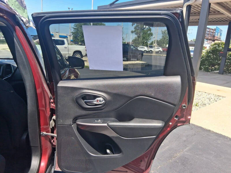 2019 Jeep Cherokee Latitude