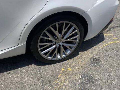 2018 Lexus IS 300