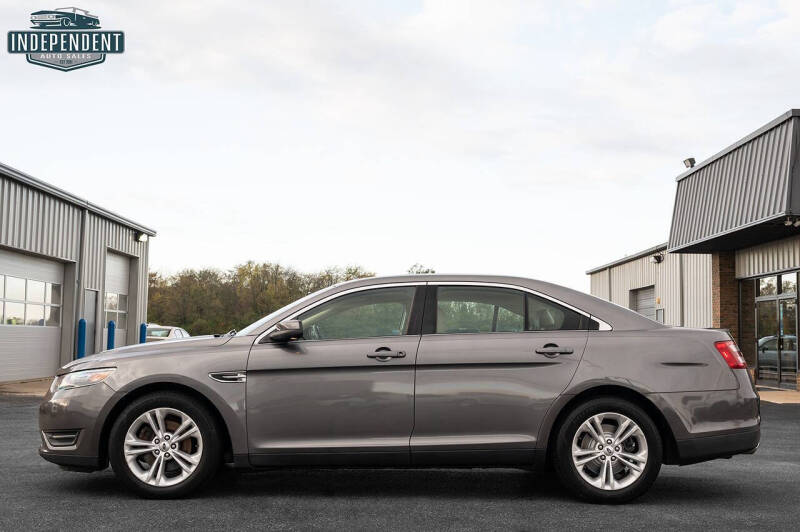2013 Ford Taurus SEL