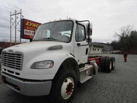 2016 Freightliner ISL 9 330