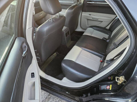 2005 Chrysler 300 Touring