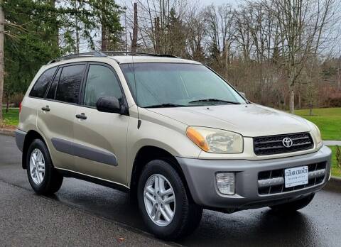 2002 Toyota RAV4 for sale at CLEAR CHOICE AUTOMOTIVE in Milwaukie OR