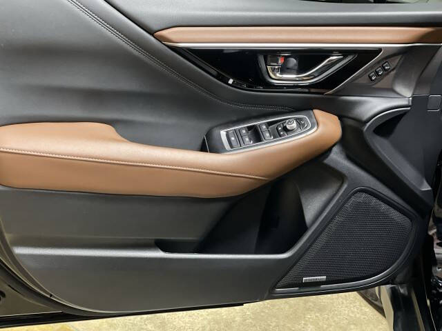 2023 Subaru Outback Touring XT