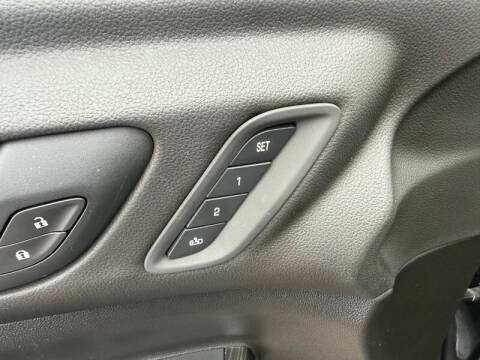 2021 GMC Acadia SLT