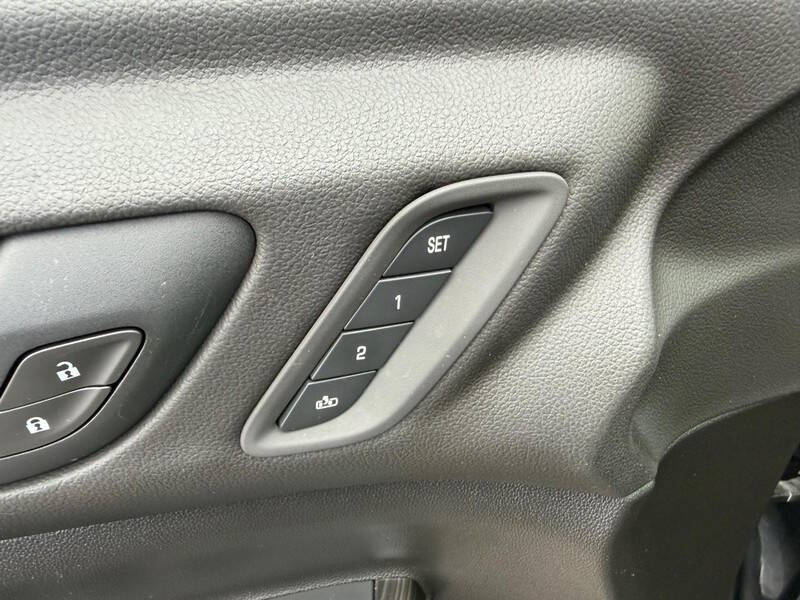 2021 GMC Acadia SLT