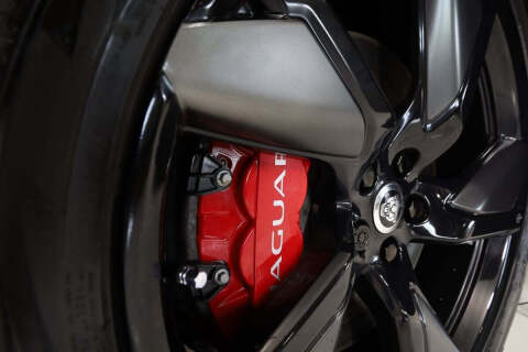 2024 Jaguar F-PACE SVR