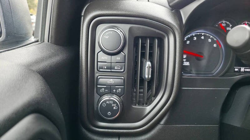 2021 Chevrolet Silverado 1500 Custom