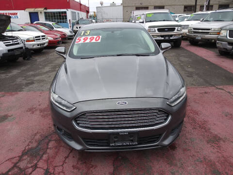 2013 Ford Fusion SE