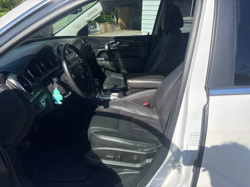 2017 Buick Enclave Leather