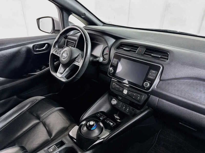 2020 Nissan LEAF SL PLUS