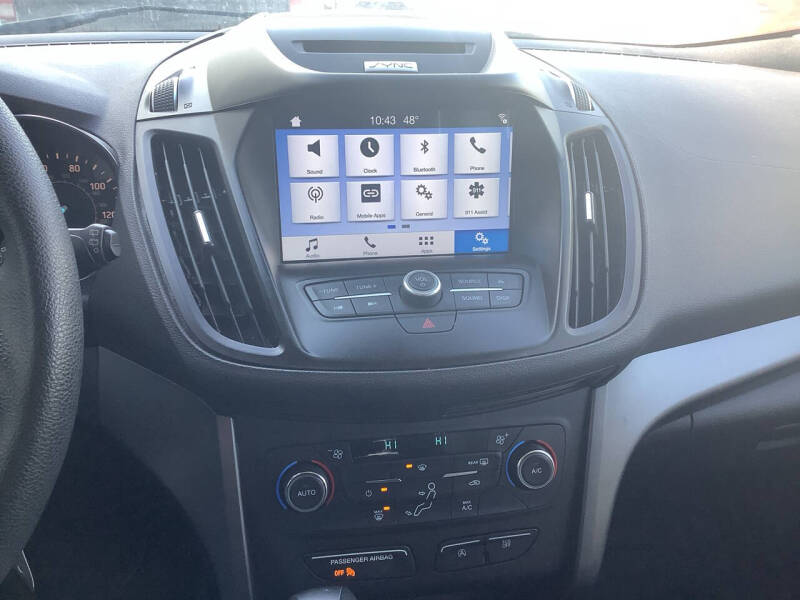2017 Ford Escape SE