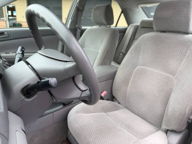 2002 Toyota Camry LE