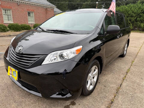 2012 Toyota Sienna Base 7-Passenger