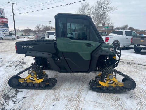 2024 Can-Am Defender for sale at BISMAN AUTOWORX INC in Bismarck ND