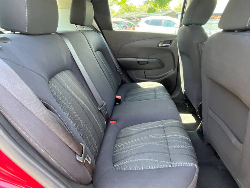 2013 Chevrolet Sonic LT Auto