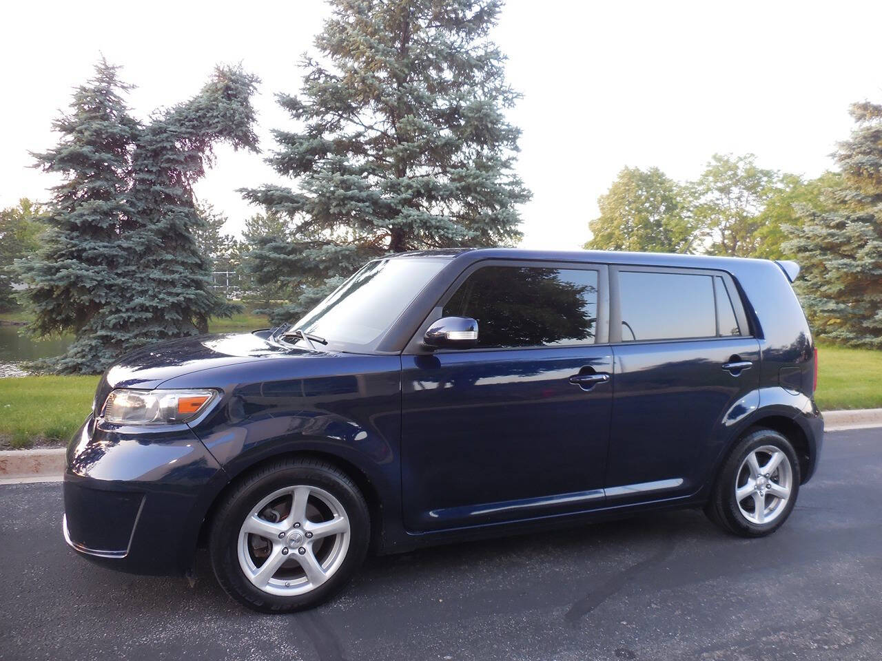 2008 Scion xB for sale at Genuine Motors in Schaumburg, IL