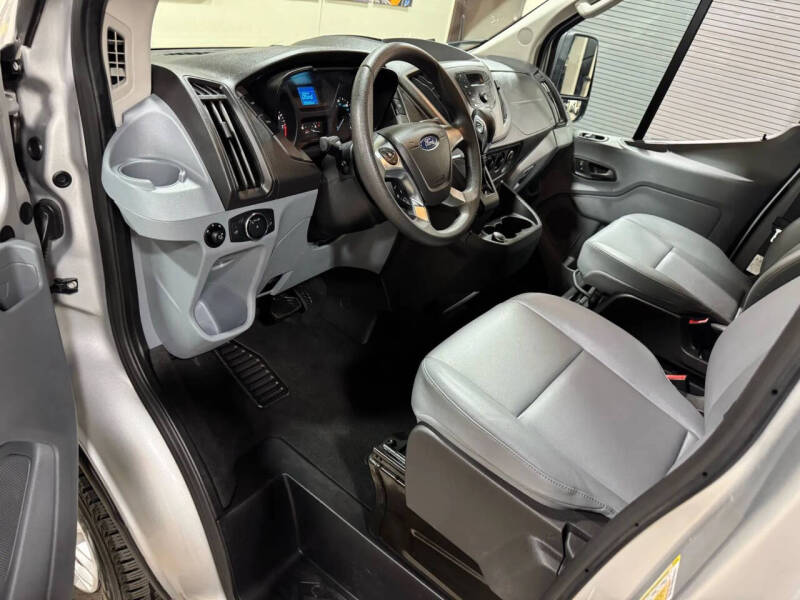 2018 Ford Transit 250