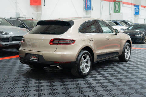 2017 Porsche Macan