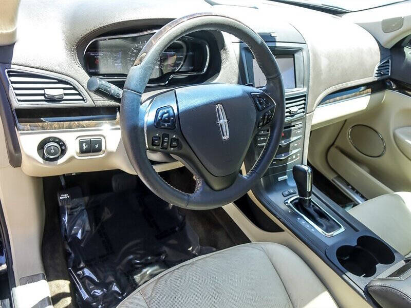 2016 Lincoln MKT EcoBoost