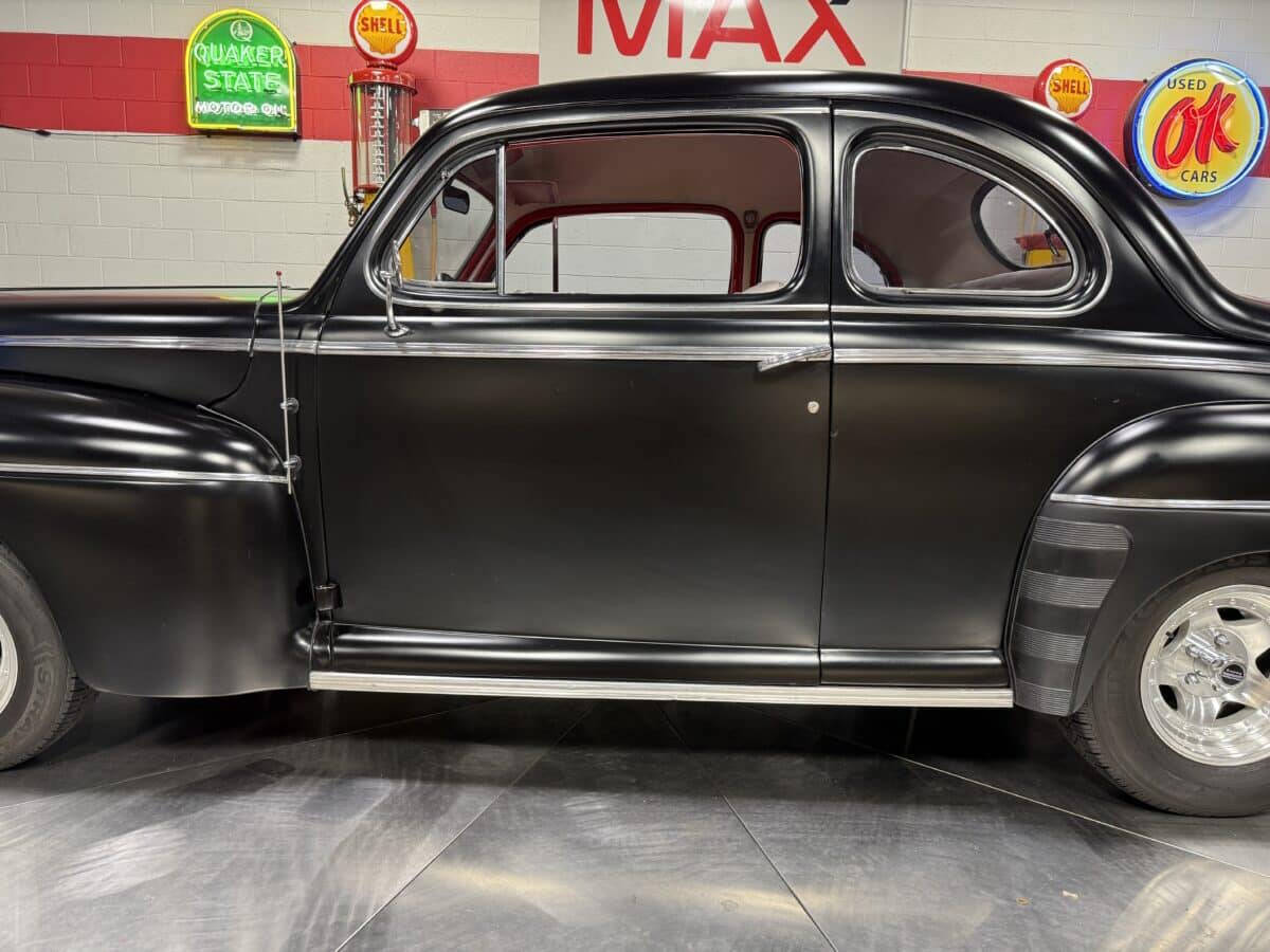 1946 Ford Coupe 21