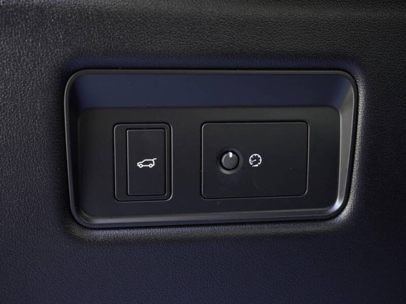 2022 Land Rover Range Rover Sport HSE Silver Edition