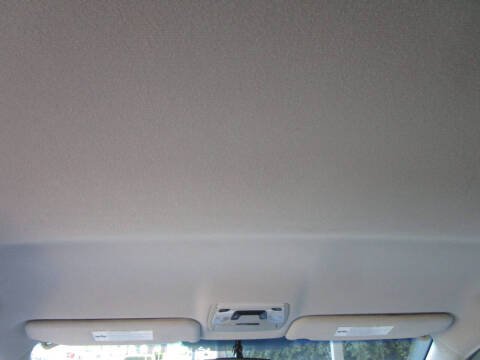 2012 Toyota Sienna LE 8-Passenger