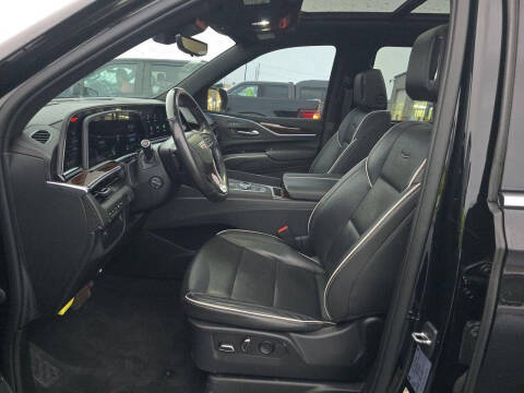 2023 Cadillac Escalade ESV Premium Luxury