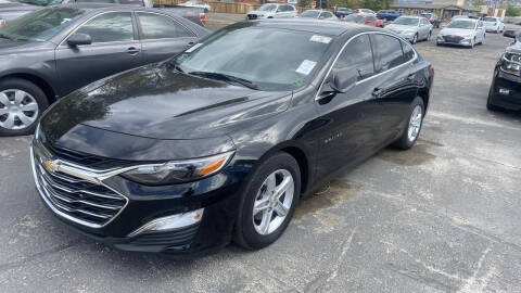 2019 Chevrolet Malibu for sale at INVICTUS MOTOR COMPANY in West Valley City UT