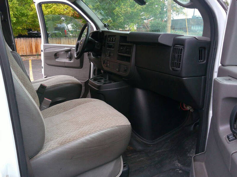 2015 Chevrolet Express 2500