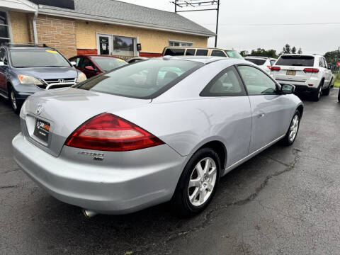 2005 Honda Accord EX V-6 w/Navi