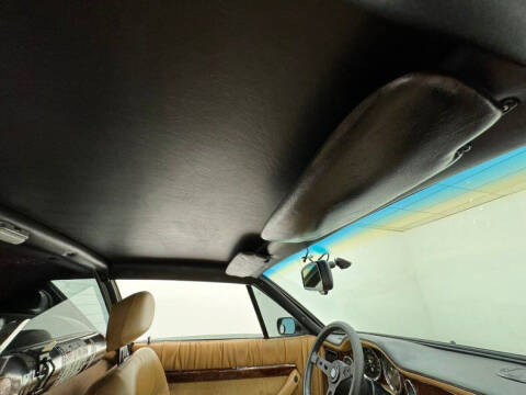 1986 De Tomaso Pantera