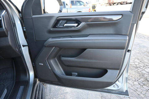 2025 GMC Yukon Elevation