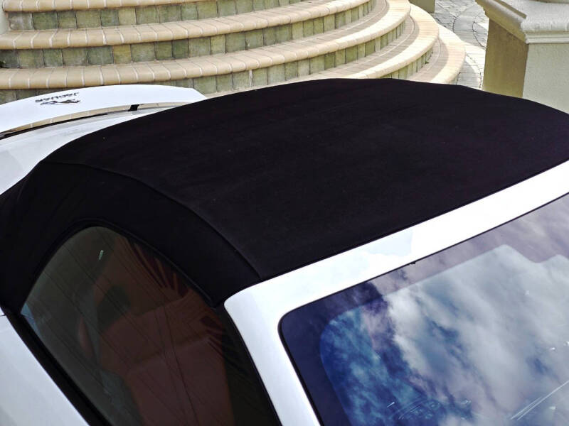 2016 Jaguar F-TYPE R