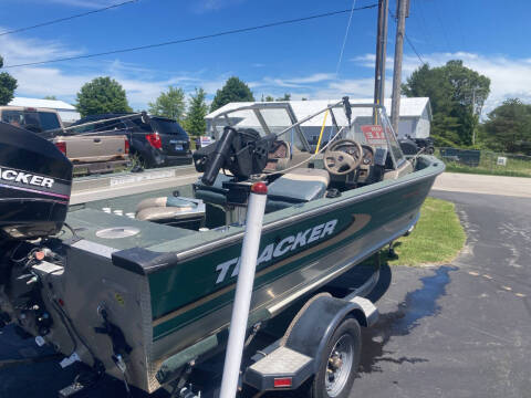 2000 Tracker Pro Deep V17