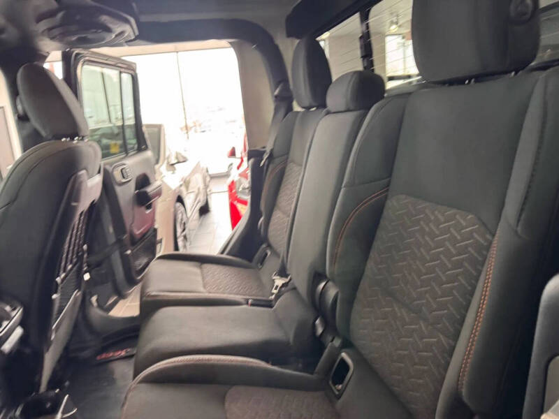 2021 Jeep Gladiator Mojave