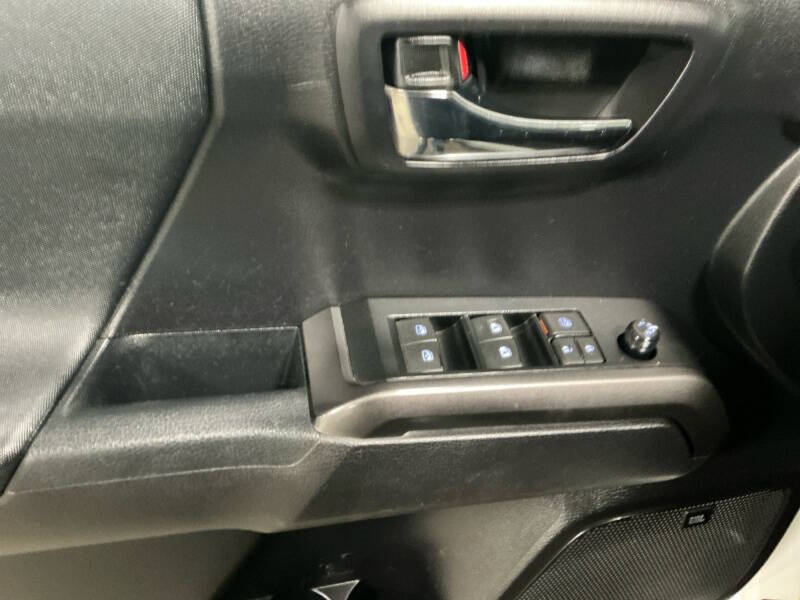 2020 Toyota Tacoma TRD Sport